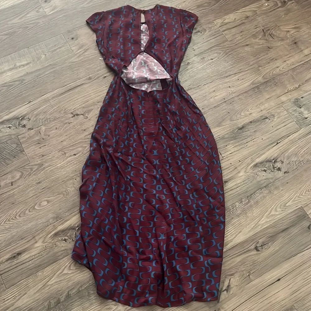 Reformation Gavin Dress in Marooned - Picture 7 of 8